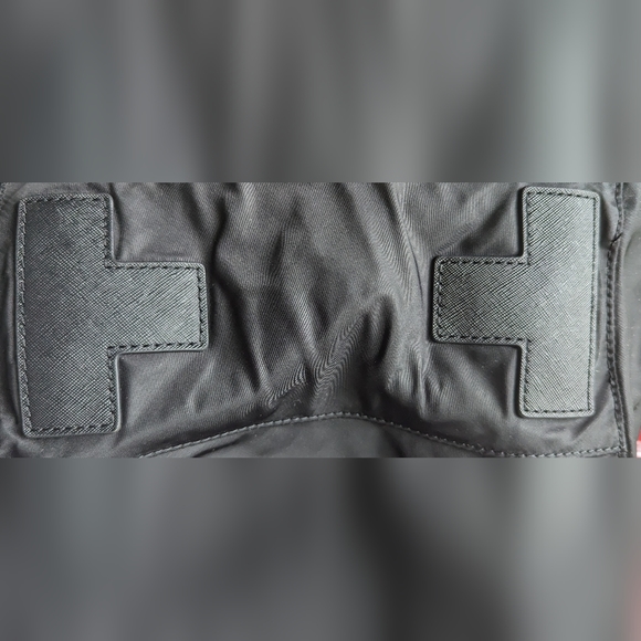 EUC Tory Burch Scout Mini Nylon Backpack in black flap magnetic clasp closure - Picture 11 of 16